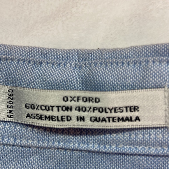 VanHuesen Boys Button Down Dress Shirt Size 12 - Picture 9 of 9